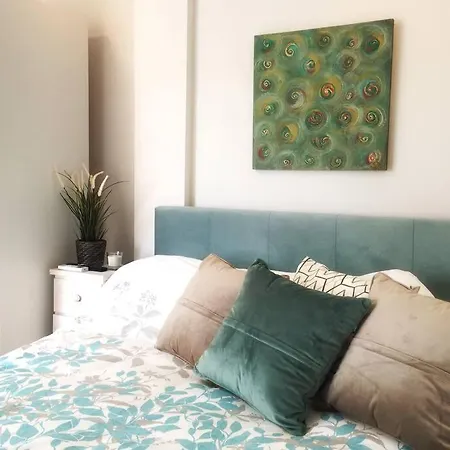 Apartment Emerald Mini Suite:your Deluxe In Kalamaria Thessaloniki